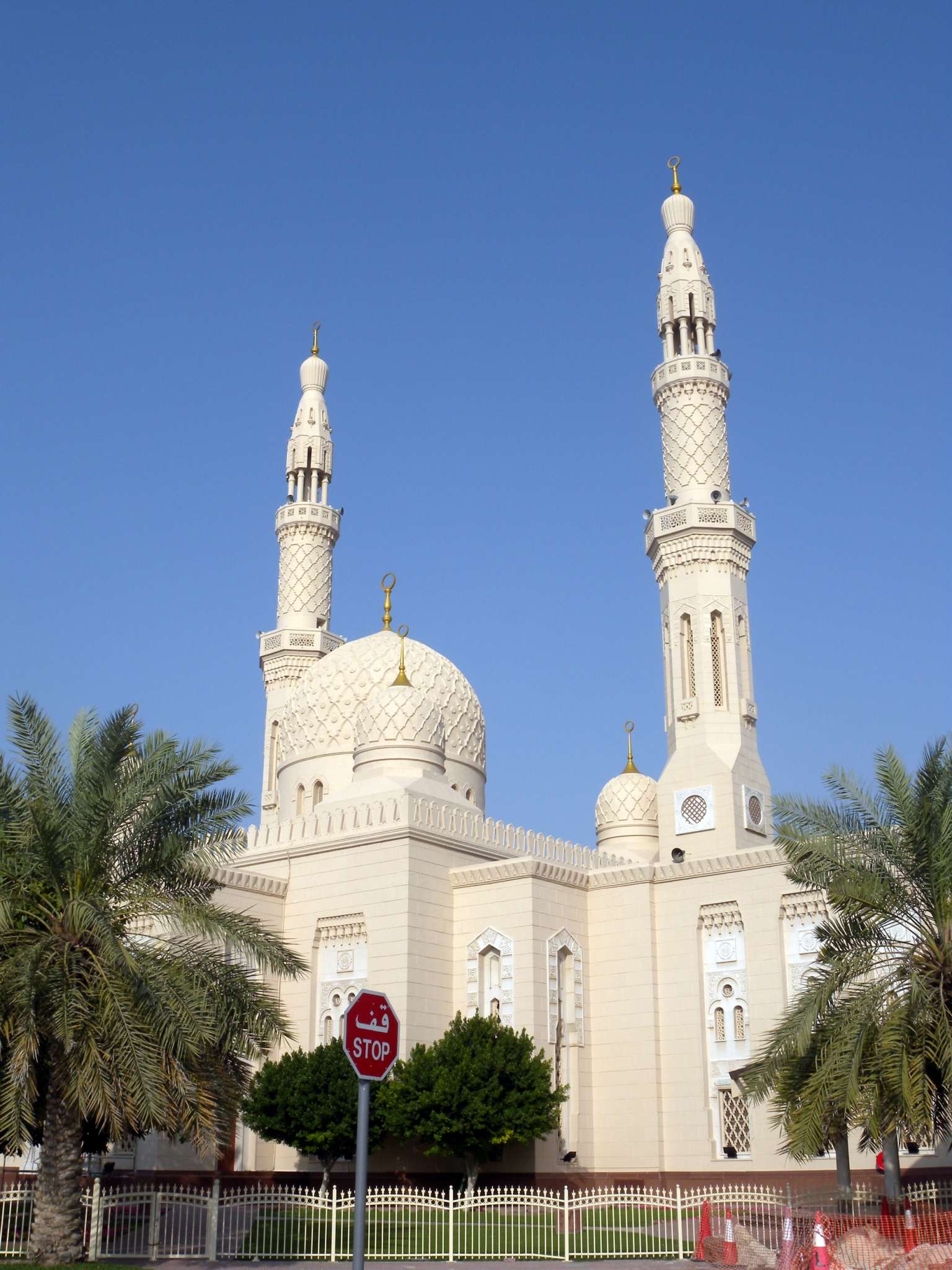 迪拜朱美拉清真寺